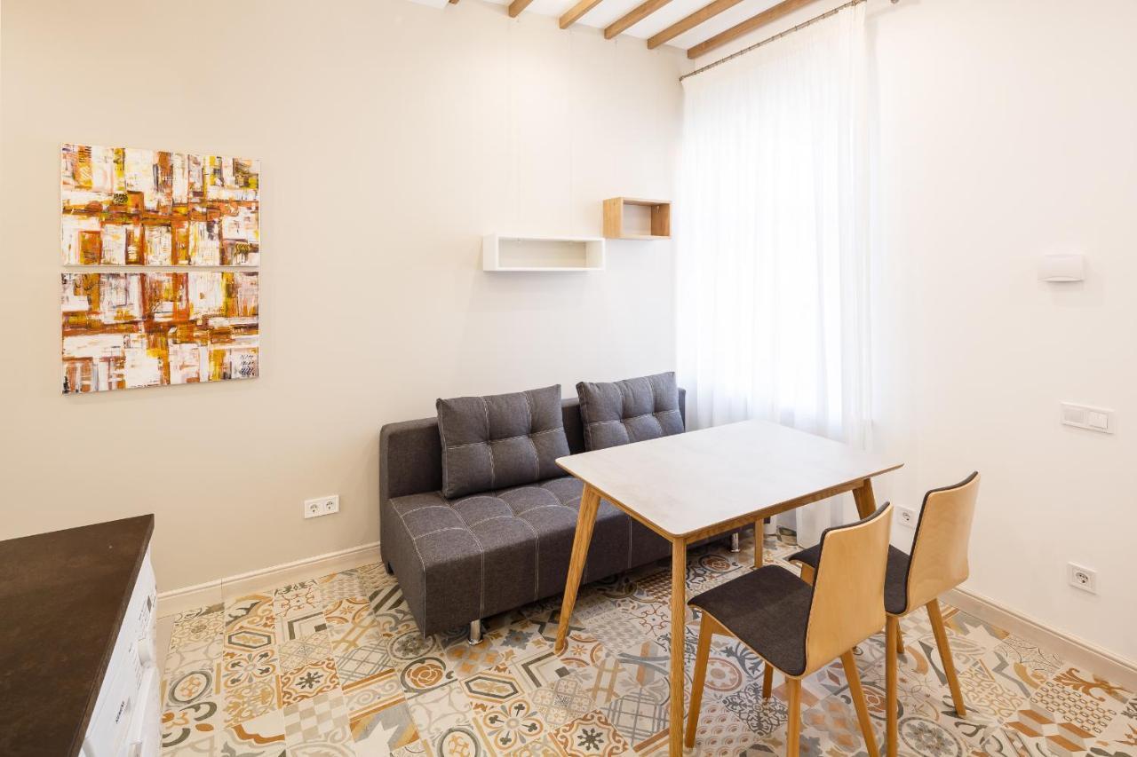 Palace view apartments - 24 Kopernyka str. Lwów Zewnętrze zdjęcie