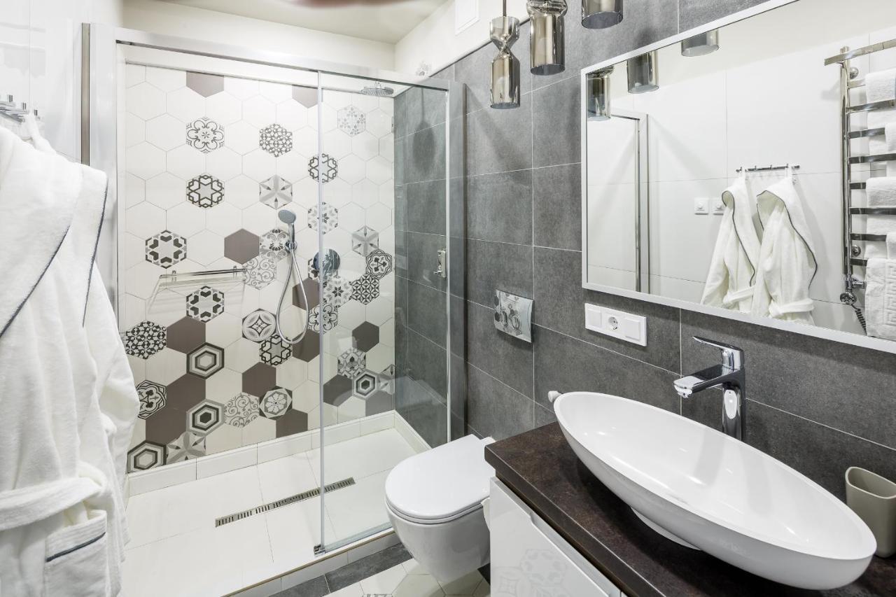 Palace view apartments - 24 Kopernyka str. Lwów Zewnętrze zdjęcie